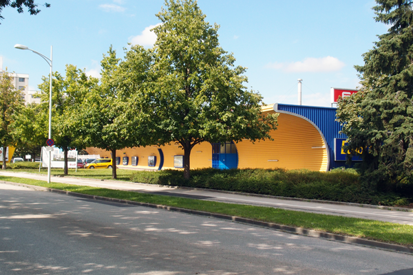 Site 1: Shopping mall Europastr. / © 